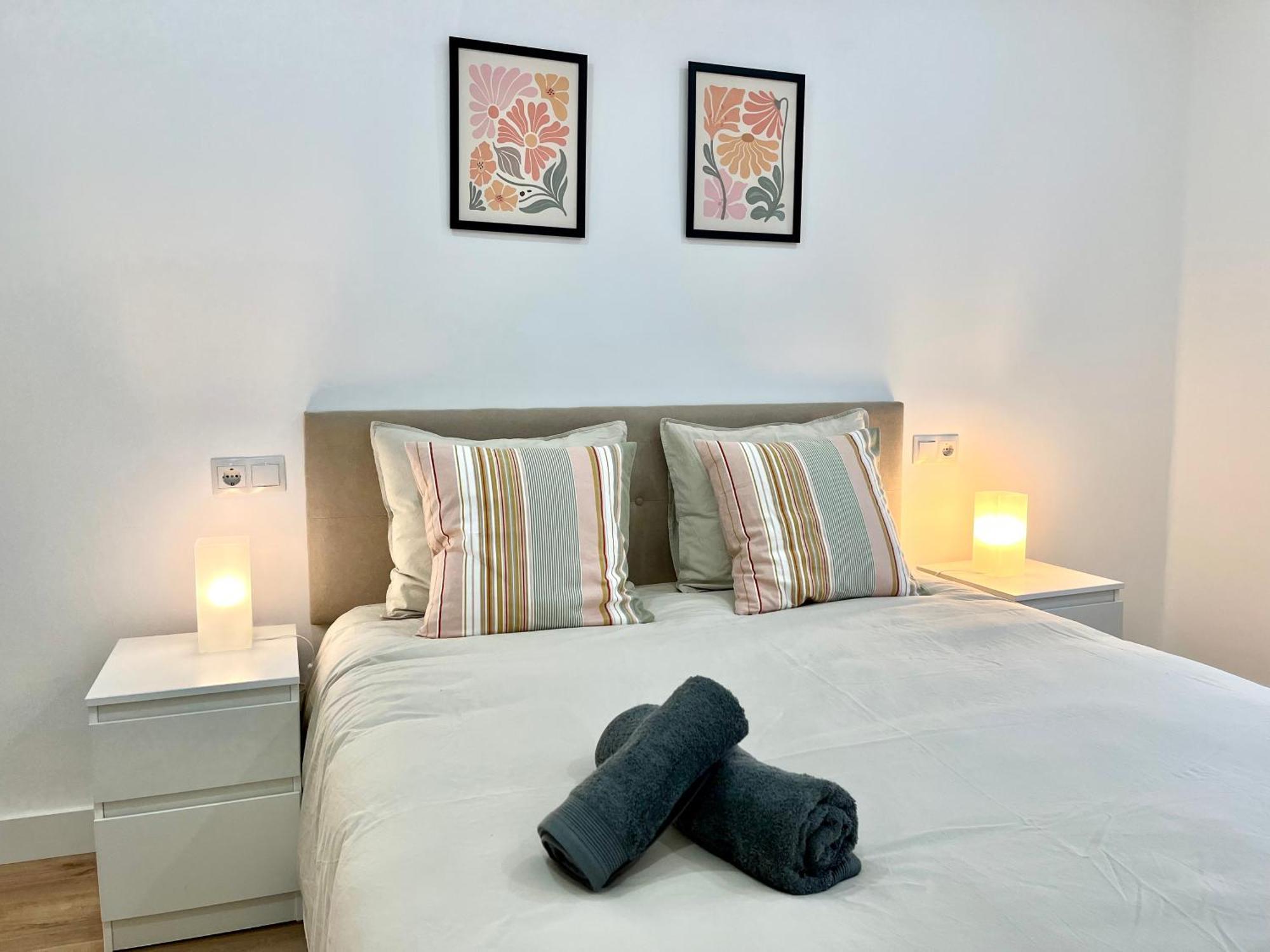 Recien Reformado, Centrico, Tranquilo Y Luminoso Apartment Oviedo Ngoại thất bức ảnh